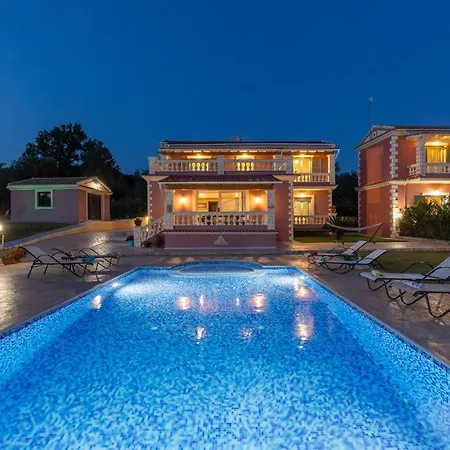 Willa Mirela Dassia (Corfu)